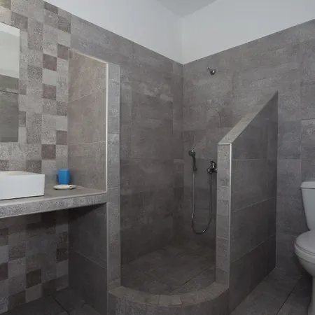 Alexandra Hotel Kamári