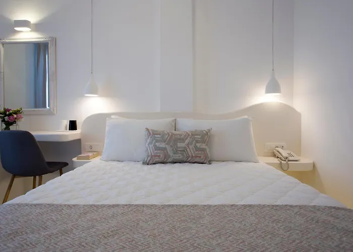 亚历山德拉酒店 2*