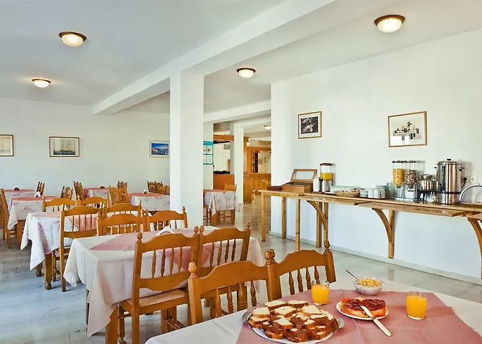 亚历山德拉酒店 2*