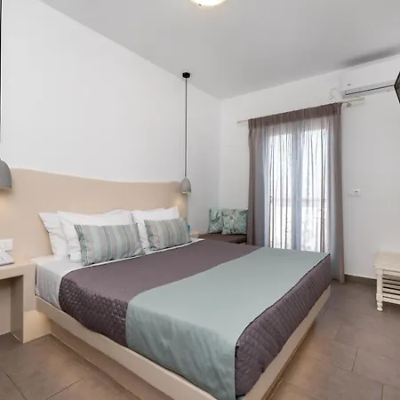 Alexandra 2* Kamari (Santorini)