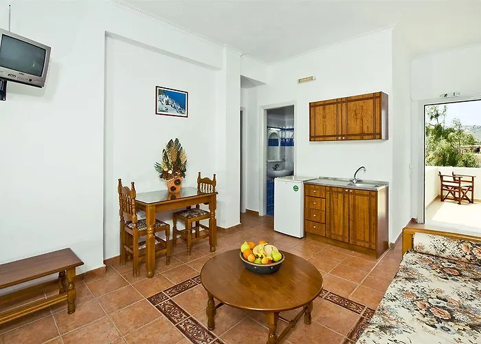 Hotel Alexandra Kamari (Santorini)