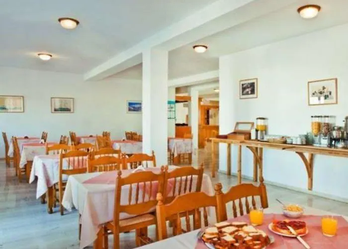 Alexandra Hotel Kamari (Santorini)