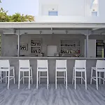 Alexandra Hotel