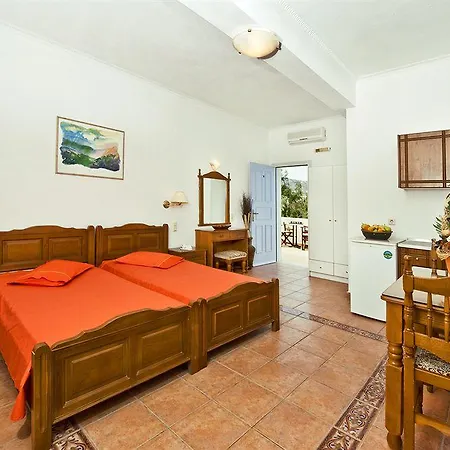 ホテル アレクサンドラ Kamári