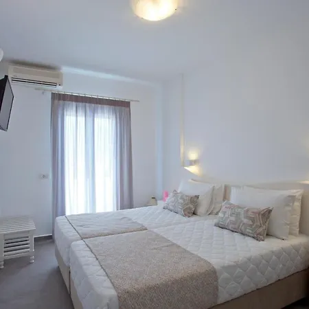 アレクサンドラ ホテル Kamári