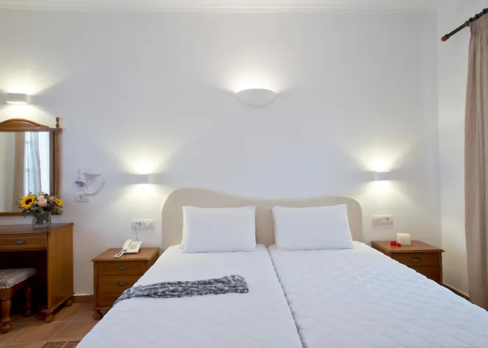 アレクサンドラ Kamári